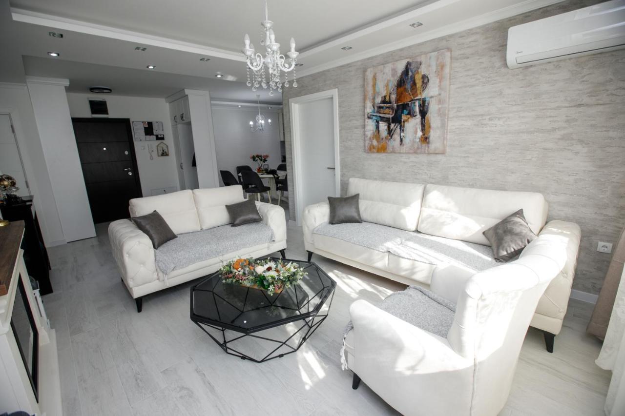 Apartman Mdb Retro ซูโบติกา ภายนอก รูปภาพ